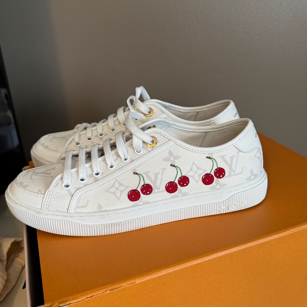Louis Vuttion x Takashi Murakami Sneakers